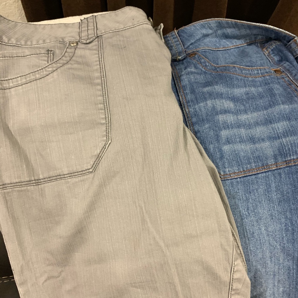 Capri pants